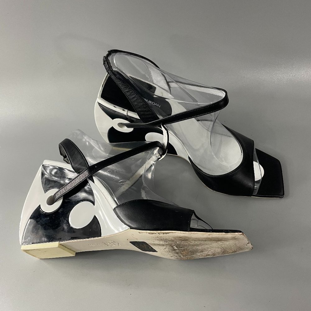 Charles Jourdan White/Black Floating Puzzle Heels Shoes ICONIC ESTATE size 8.5